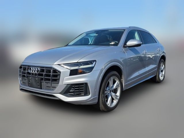 2022 Audi Q8 Premium Plus