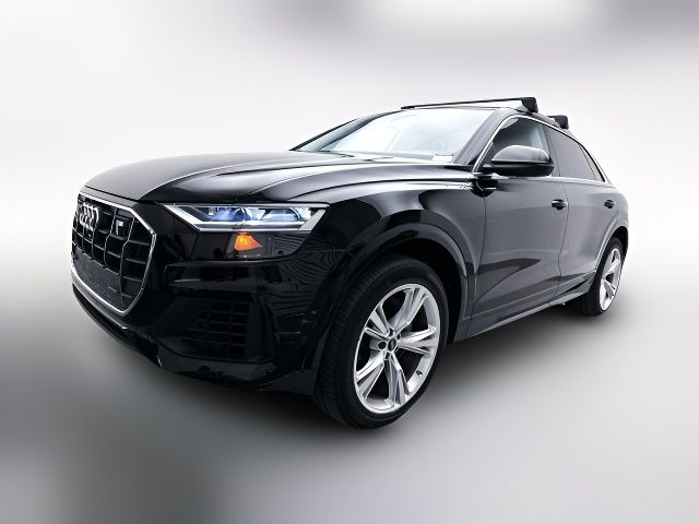 2022 Audi Q8 Premium Plus