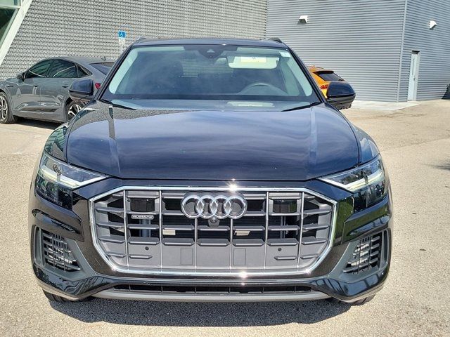 2022 Audi Q8 Premium Plus