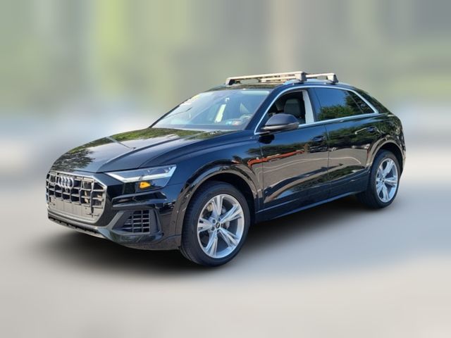 2022 Audi Q8 Premium Plus