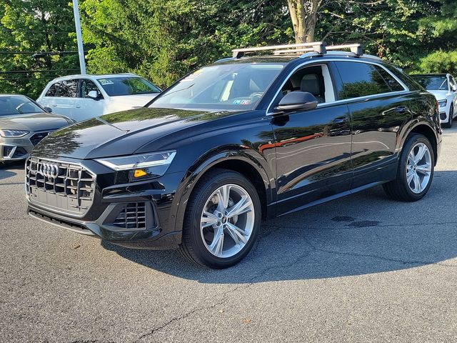 2022 Audi Q8 Premium Plus