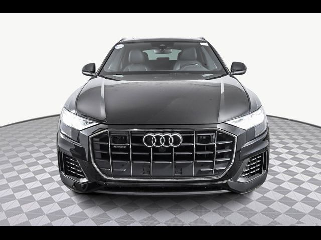 2022 Audi Q8 Premium Plus