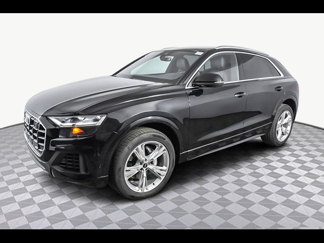 2022 Audi Q8 Premium Plus