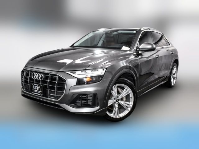 2022 Audi Q8 Premium Plus