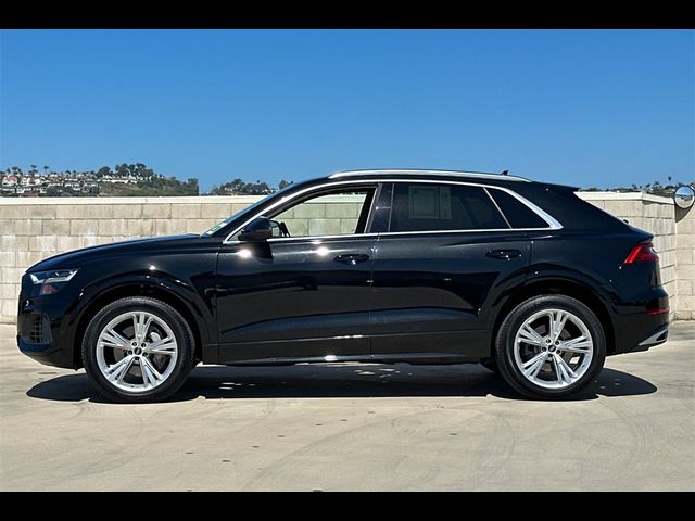 2022 Audi Q8 Premium Plus