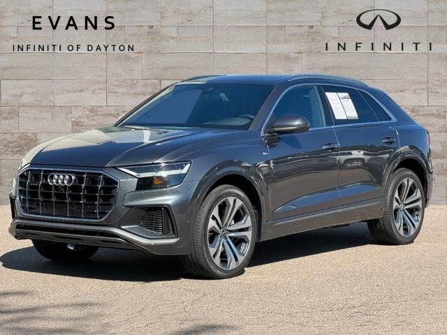 2022 Audi Q8 Premium Plus