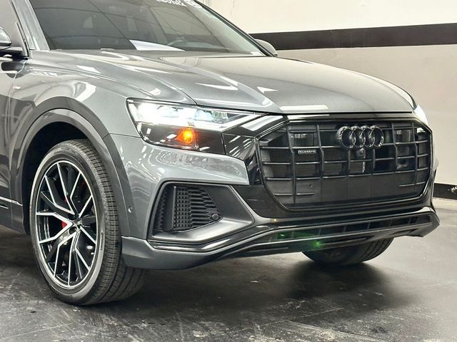 2022 Audi Q8 Premium Plus