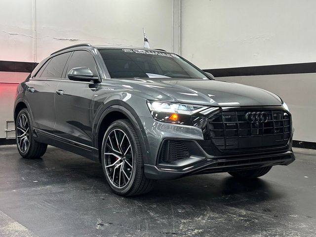 2022 Audi Q8 Premium Plus