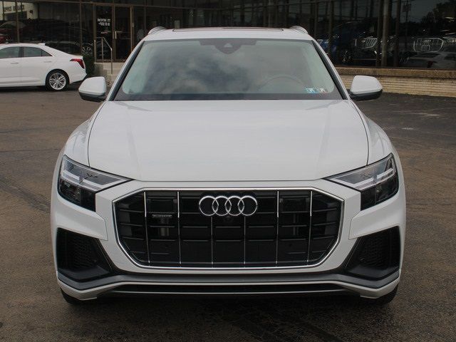 2022 Audi Q8 Premium Plus