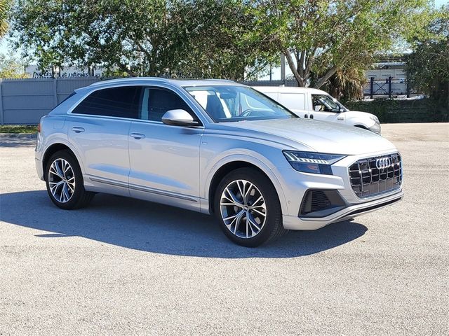 2022 Audi Q8 Prestige