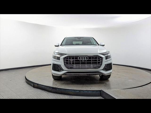 2022 Audi Q8 Premium