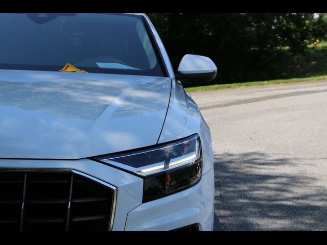 2022 Audi Q8 Premium