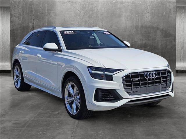 2022 Audi Q8 Premium