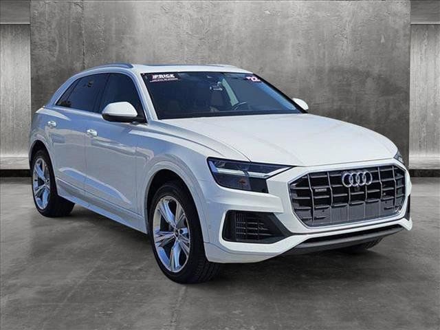 2022 Audi Q8 Premium