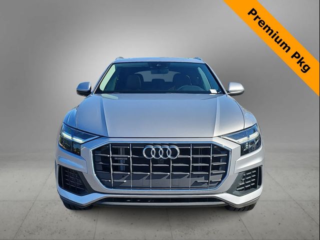 2022 Audi Q8 Premium