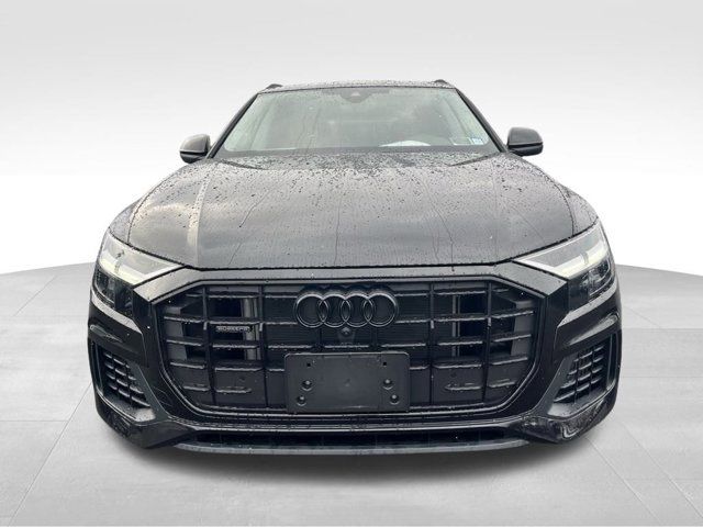 2022 Audi Q8 Premium