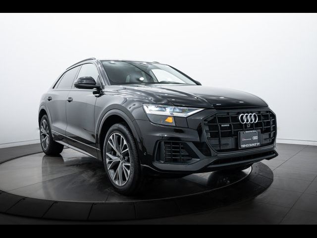 2022 Audi Q8 Premium