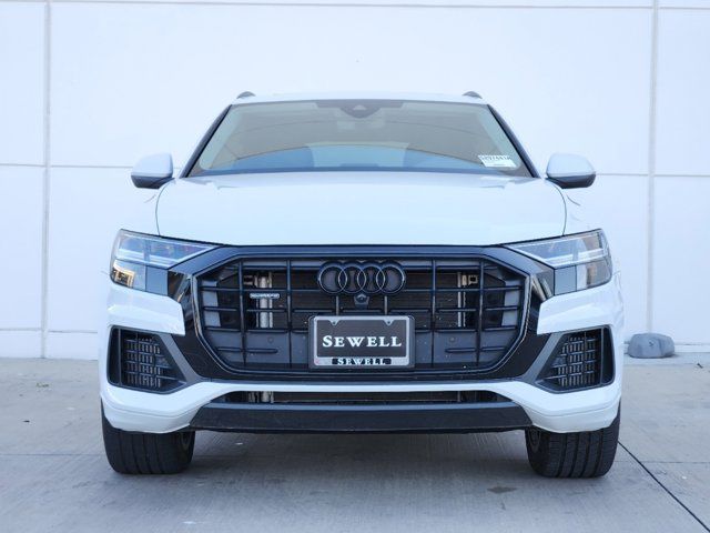 2022 Audi Q8 Premium