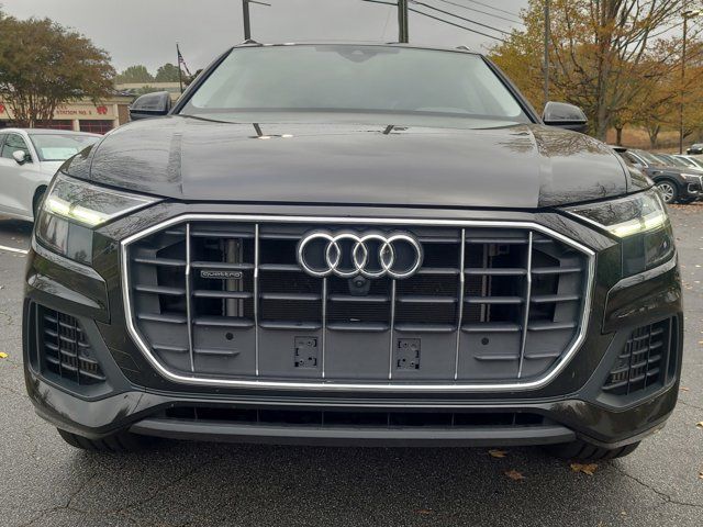 2022 Audi Q8 Premium