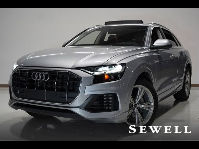 2022 Audi Q8 Premium