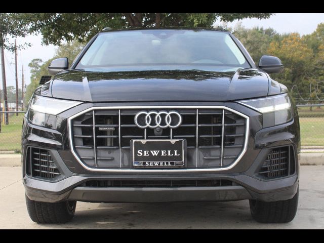 2022 Audi Q8 Premium