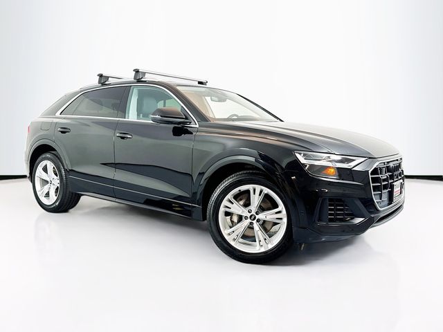 2022 Audi Q8 Premium Plus