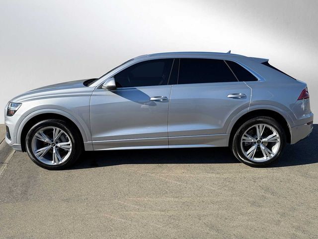 2022 Audi Q8 Premium Plus