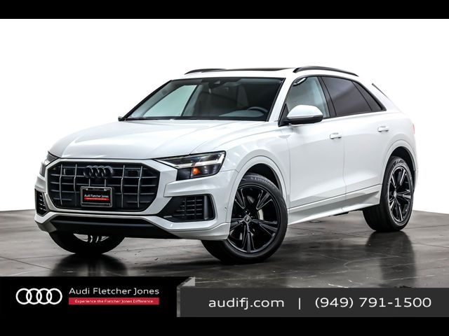 2022 Audi Q8 Premium Plus