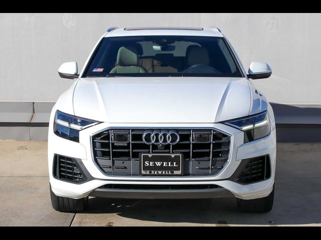 2022 Audi Q8 Premium Plus
