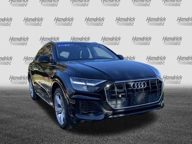 2022 Audi Q8 Premium Plus