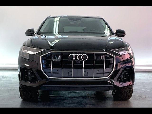 2022 Audi Q8 Premium Plus