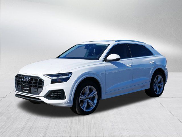 2022 Audi Q8 Premium Plus