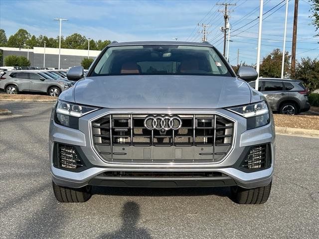 2022 Audi Q8 Premium Plus