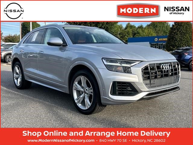 2022 Audi Q8 Premium Plus