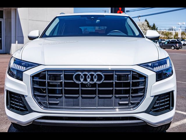 2022 Audi Q8 Premium Plus