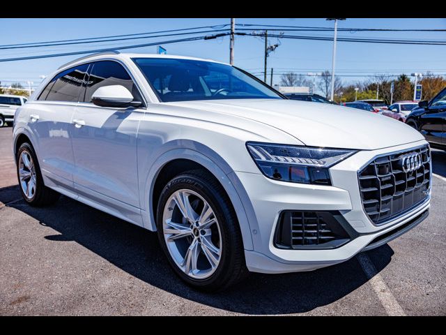 2022 Audi Q8 Premium Plus