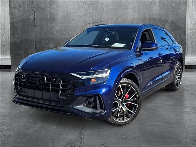 2022 Audi Q8 Premium Plus