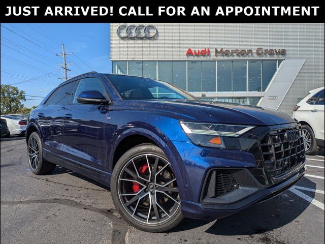 2022 Audi Q8 Premium Plus