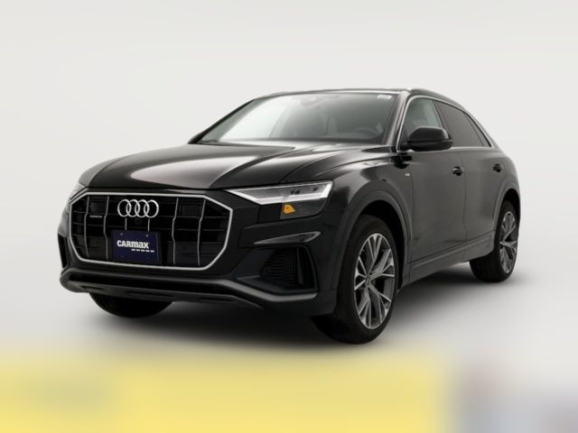 2022 Audi Q8 Premium Plus