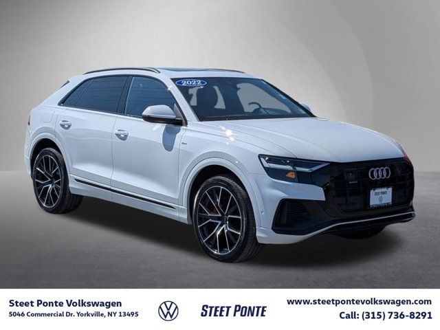 2022 Audi Q8 Premium Plus