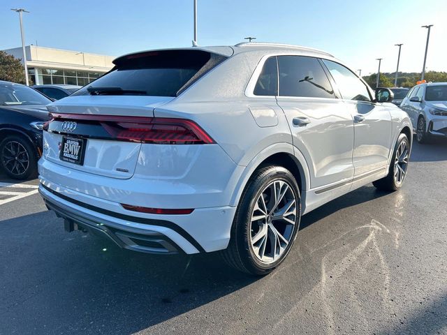 2022 Audi Q8 Premium Plus