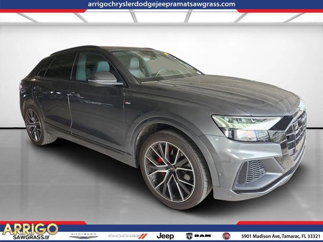 2022 Audi Q8 Premium Plus