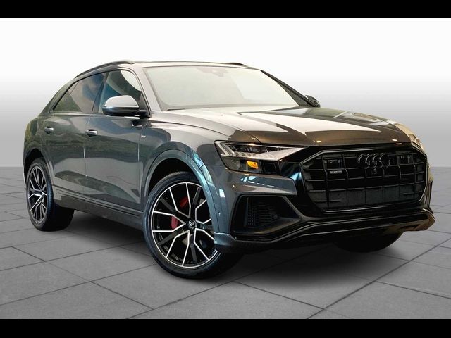 2022 Audi Q8 Premium Plus