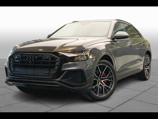 2022 Audi Q8 Premium Plus