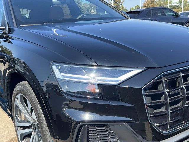 2022 Audi Q8 Premium Plus