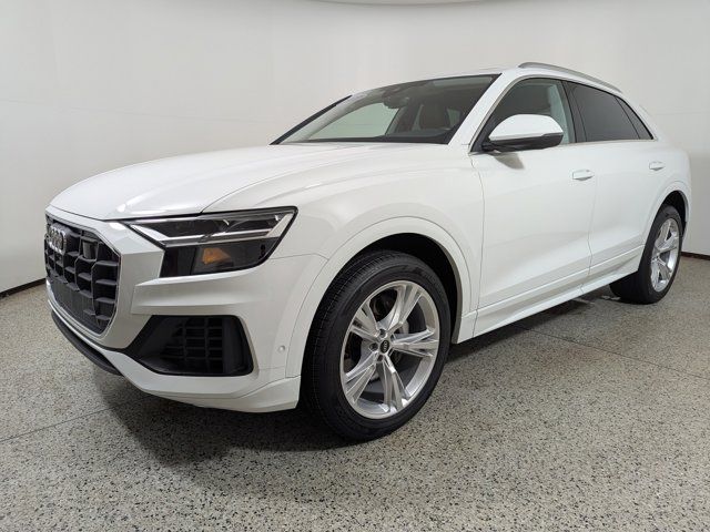 2022 Audi Q8 Premium Plus