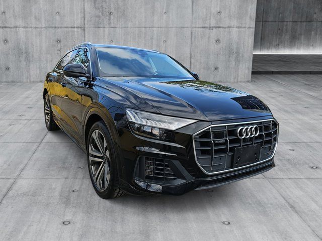 2022 Audi Q8 Prestige