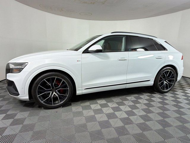 2022 Audi Q8 Prestige