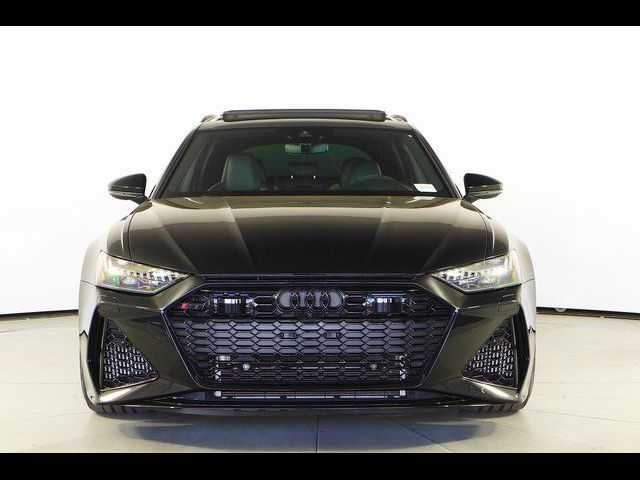 2022 Audi RS 6 Avant Base