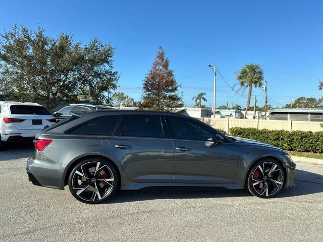 2022 Audi RS 6 Avant Base